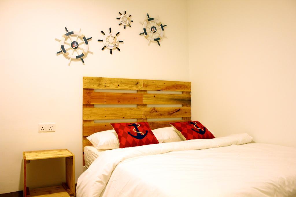 Roof Talk Theme Hostel Johor Bahru Room photo